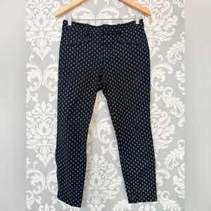4/$25 • Gap Geometric Print Skinny Ankle Pants